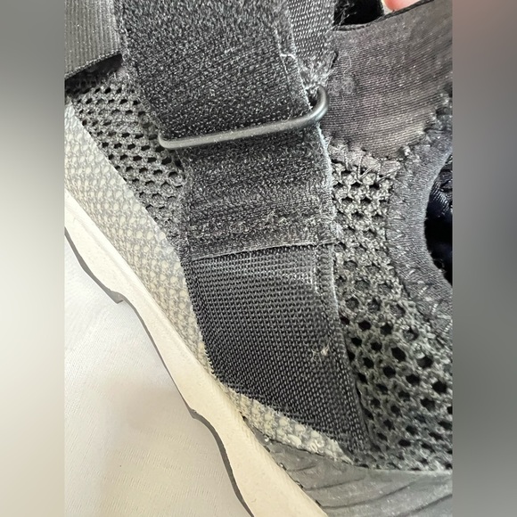 SOREL Kinetic Sneaker Black Hi-Top size 10 - Picture 11 of 12